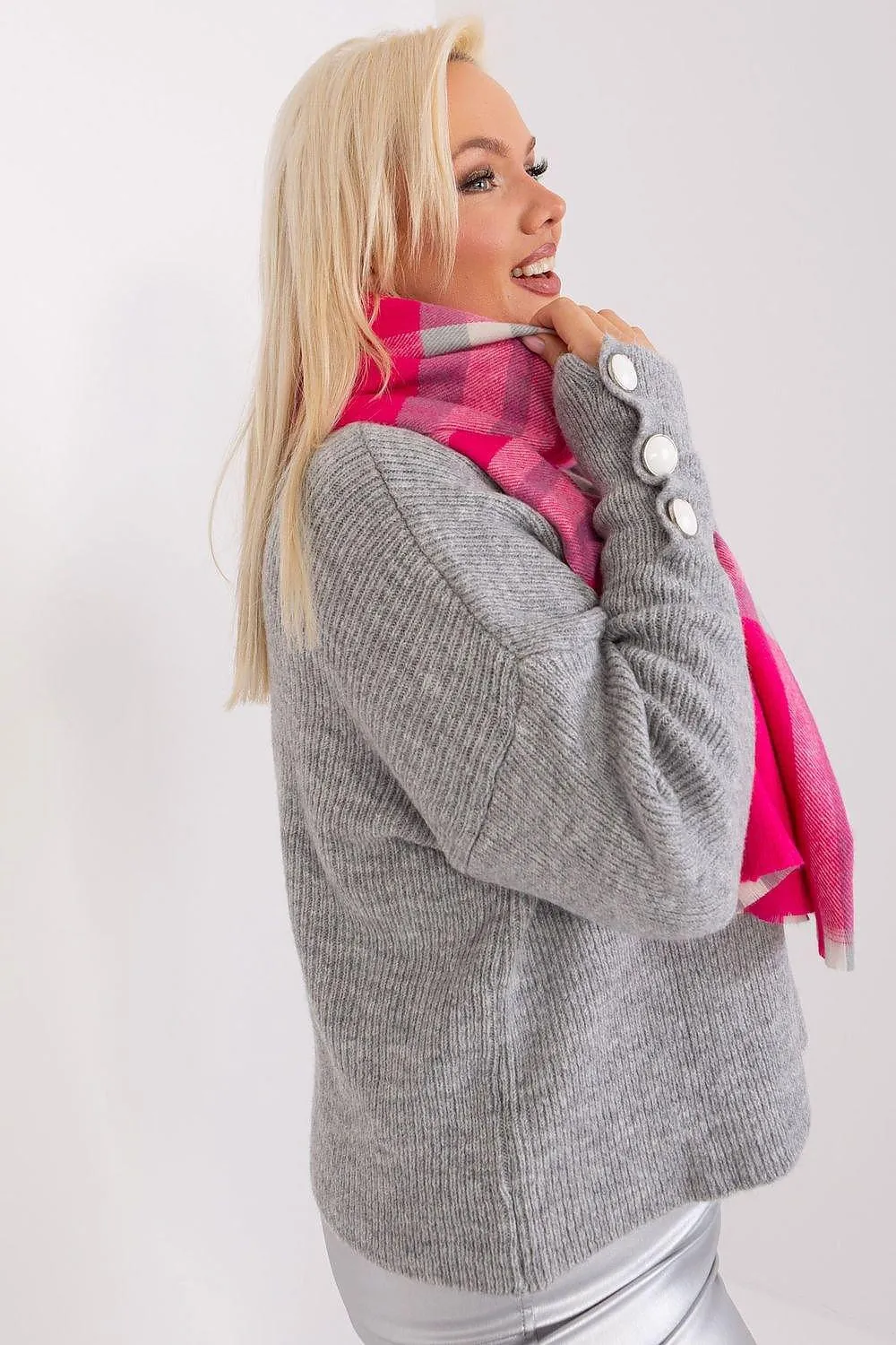 Chic Plaid Winter Scarf