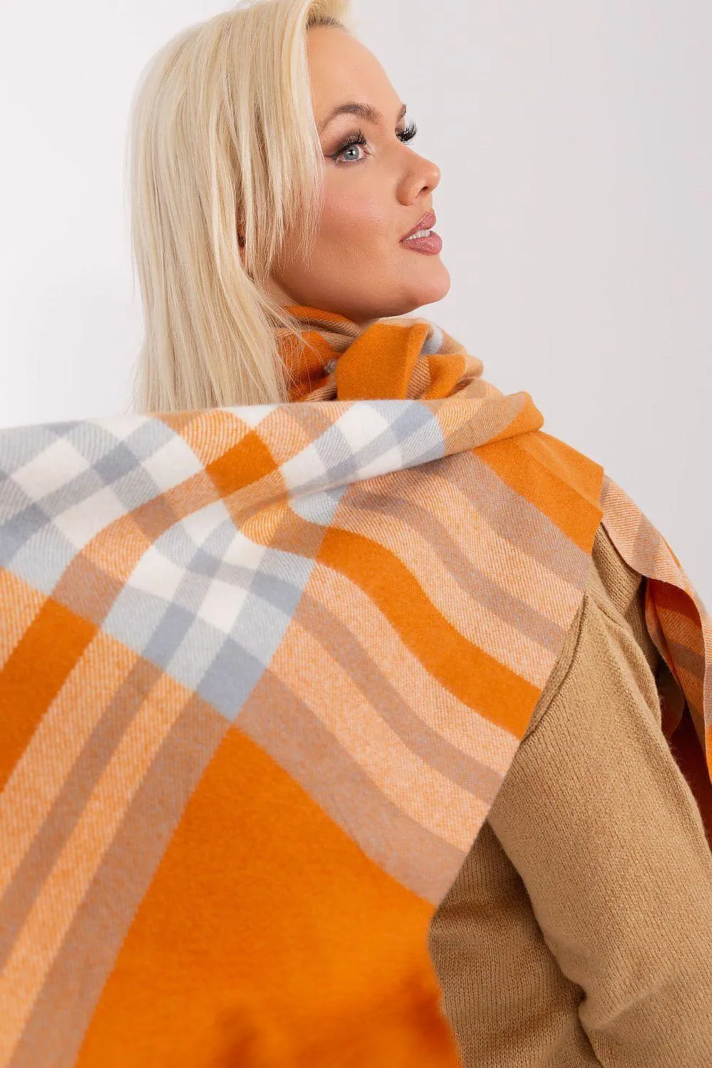 Chic Plaid Winter Scarf
