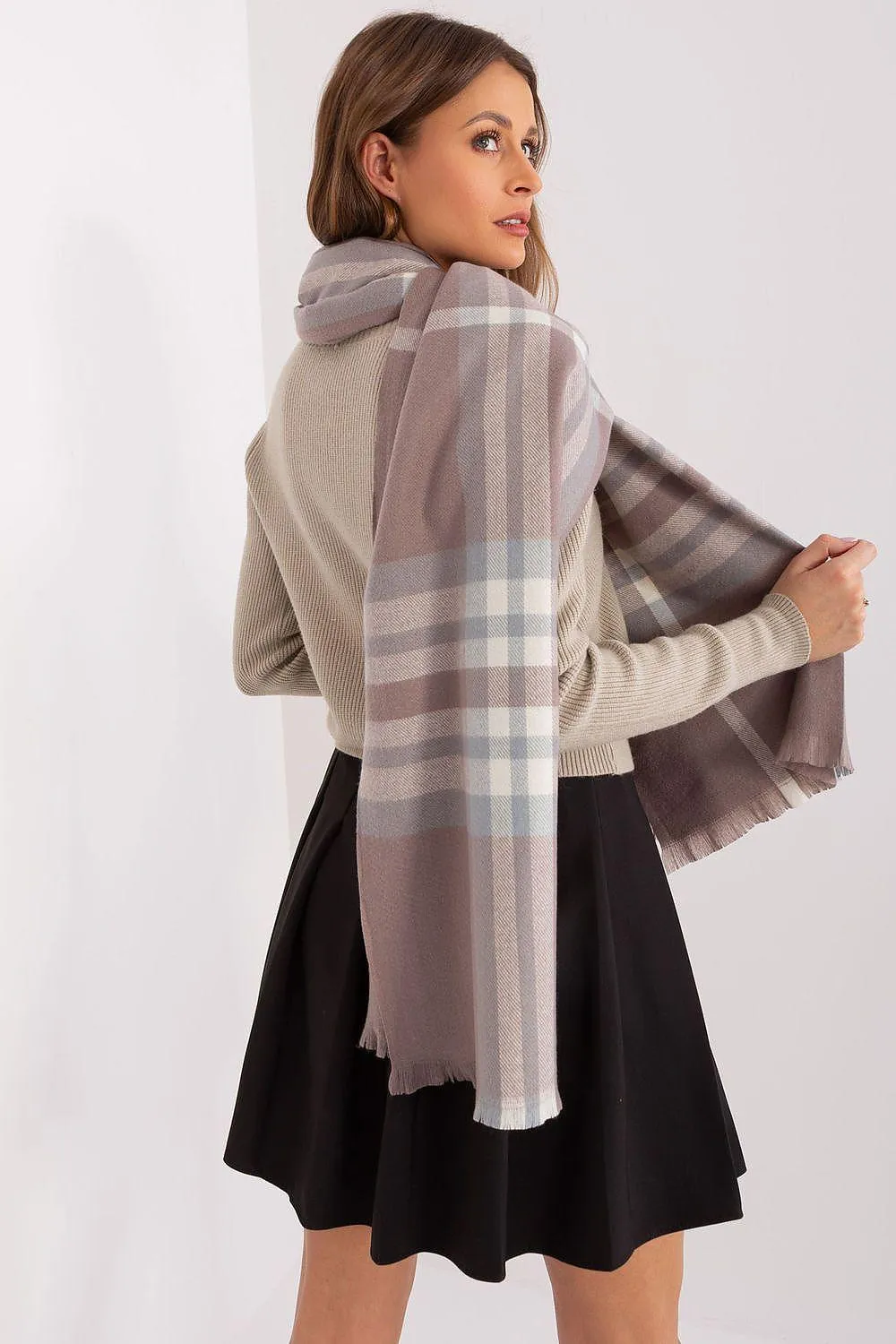 Chic Plaid Winter Scarf