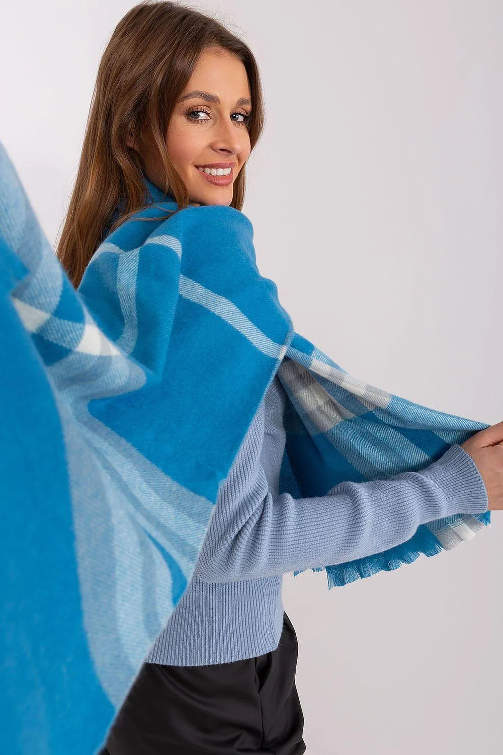 Chic Plaid Winter Scarf
