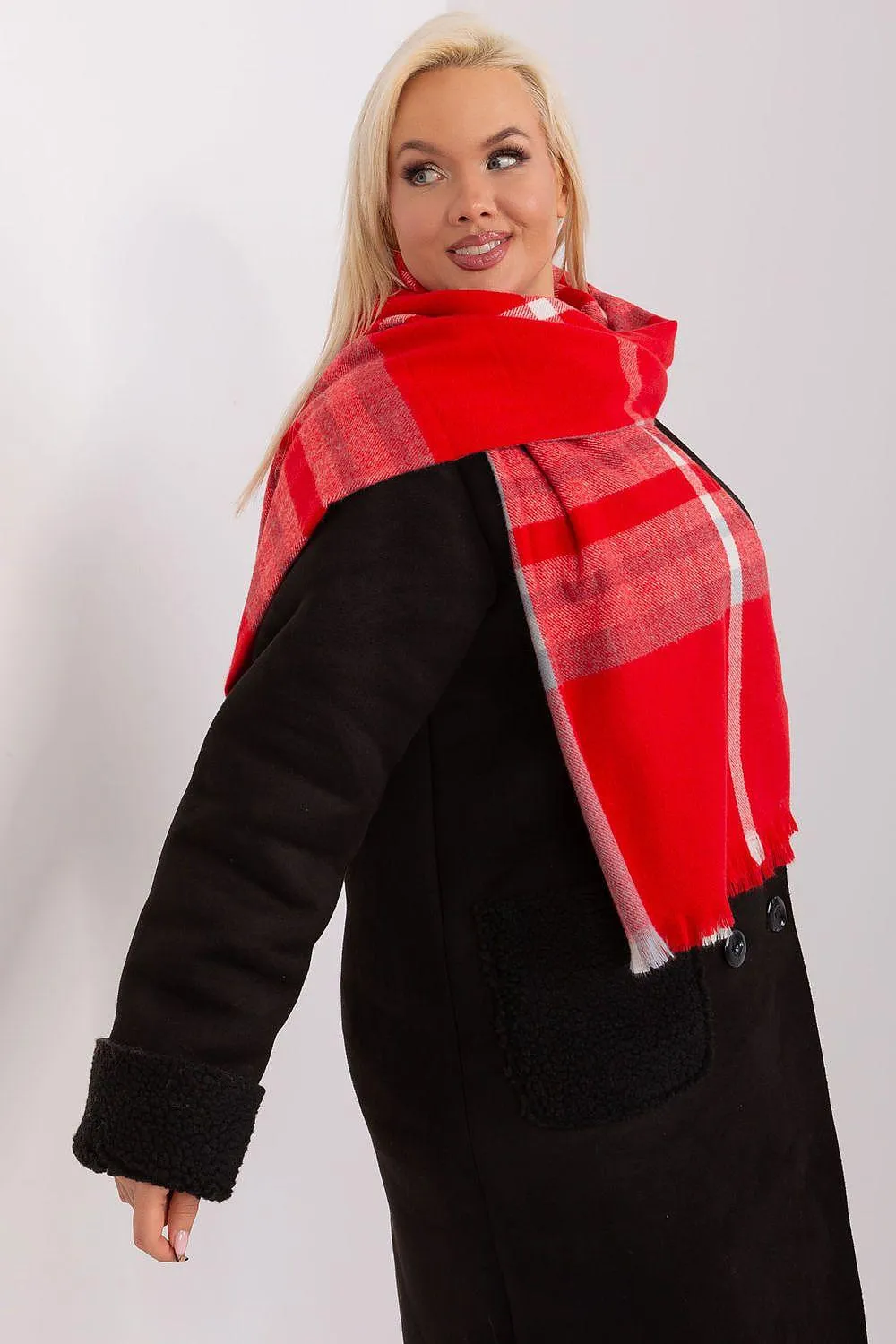 Chic Plaid Winter Scarf