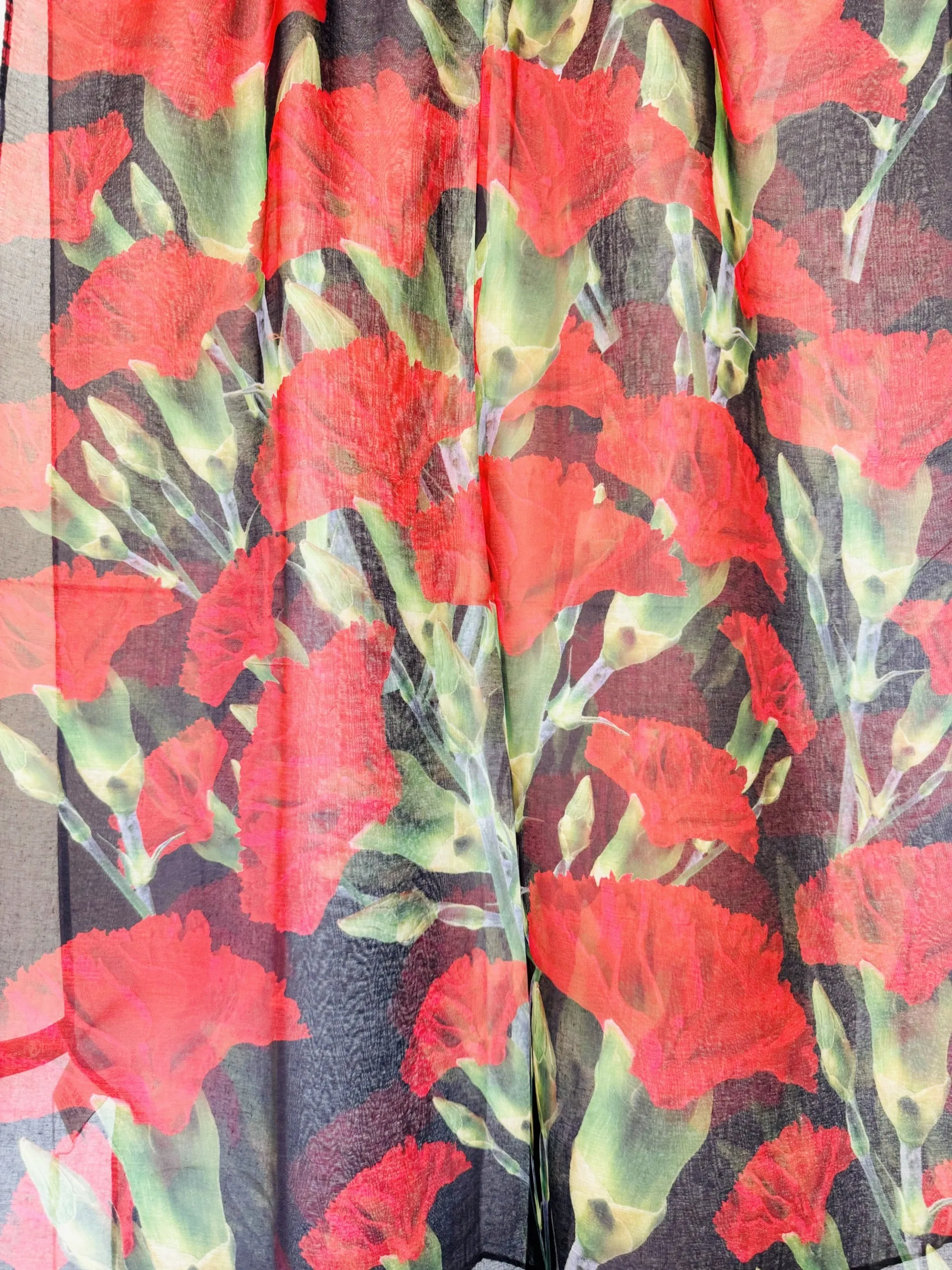 JC022919 Red Carnation Floral Scarf