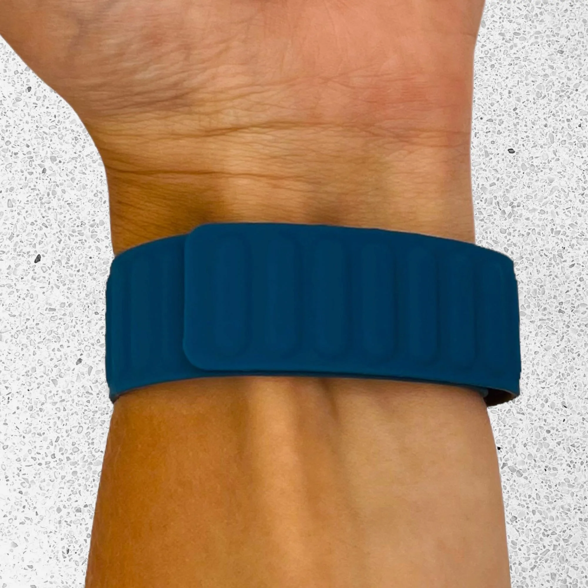 Magnetic Silicone Watch Straps Compatible with the LG Watch