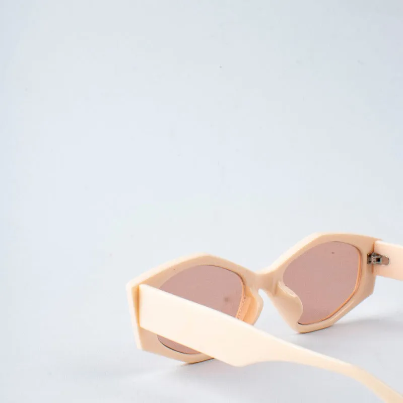 Signature Aura Sunglass