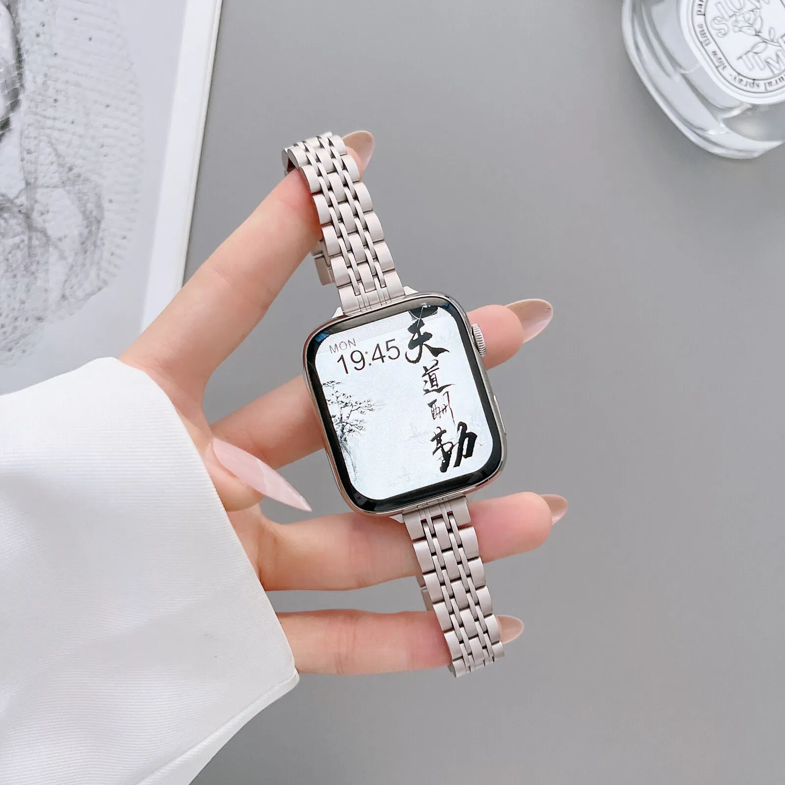 Slim Metal Straps For Apple Watch Band 42mm 44mm 45mm 49mm - Gold