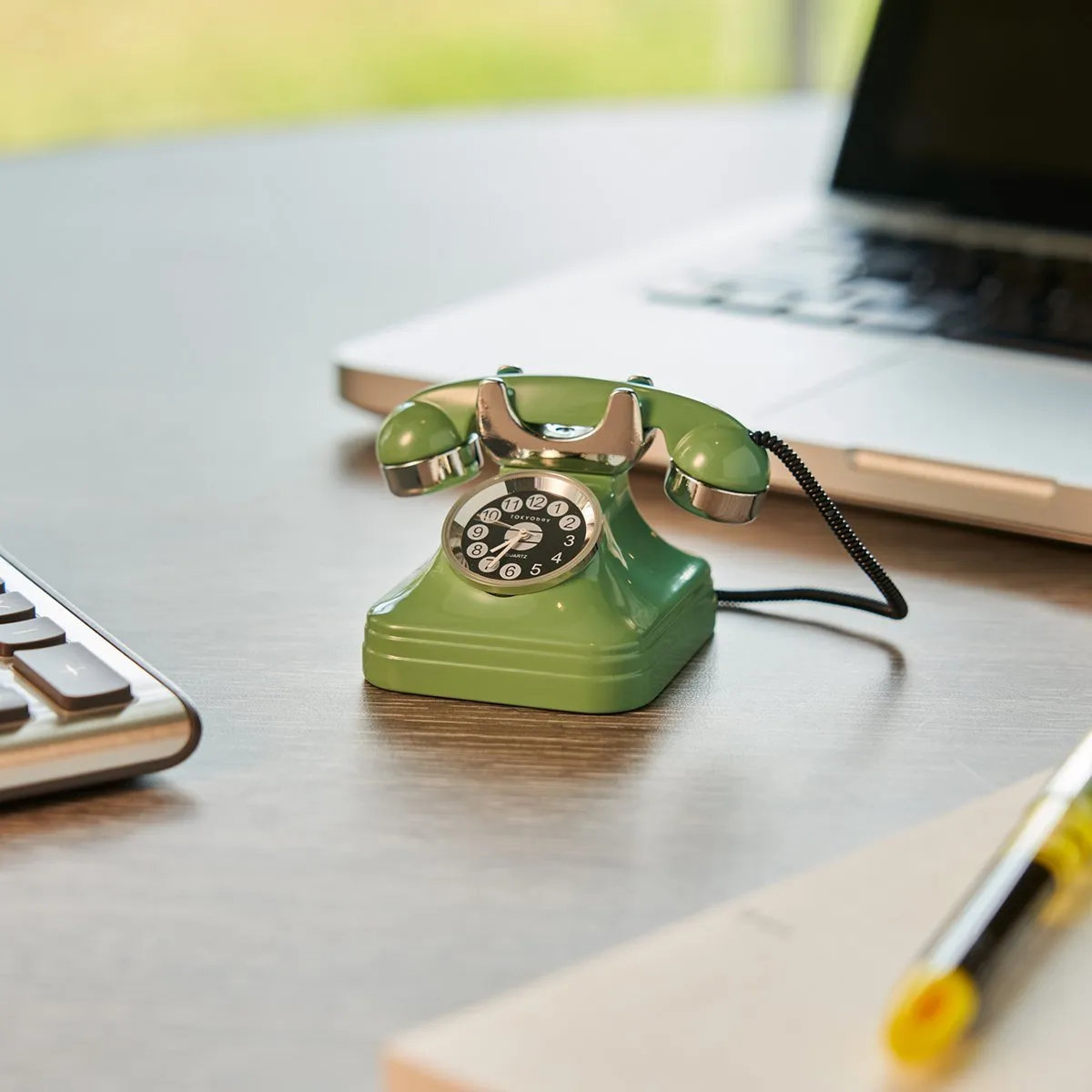 Telephone Clock | Green