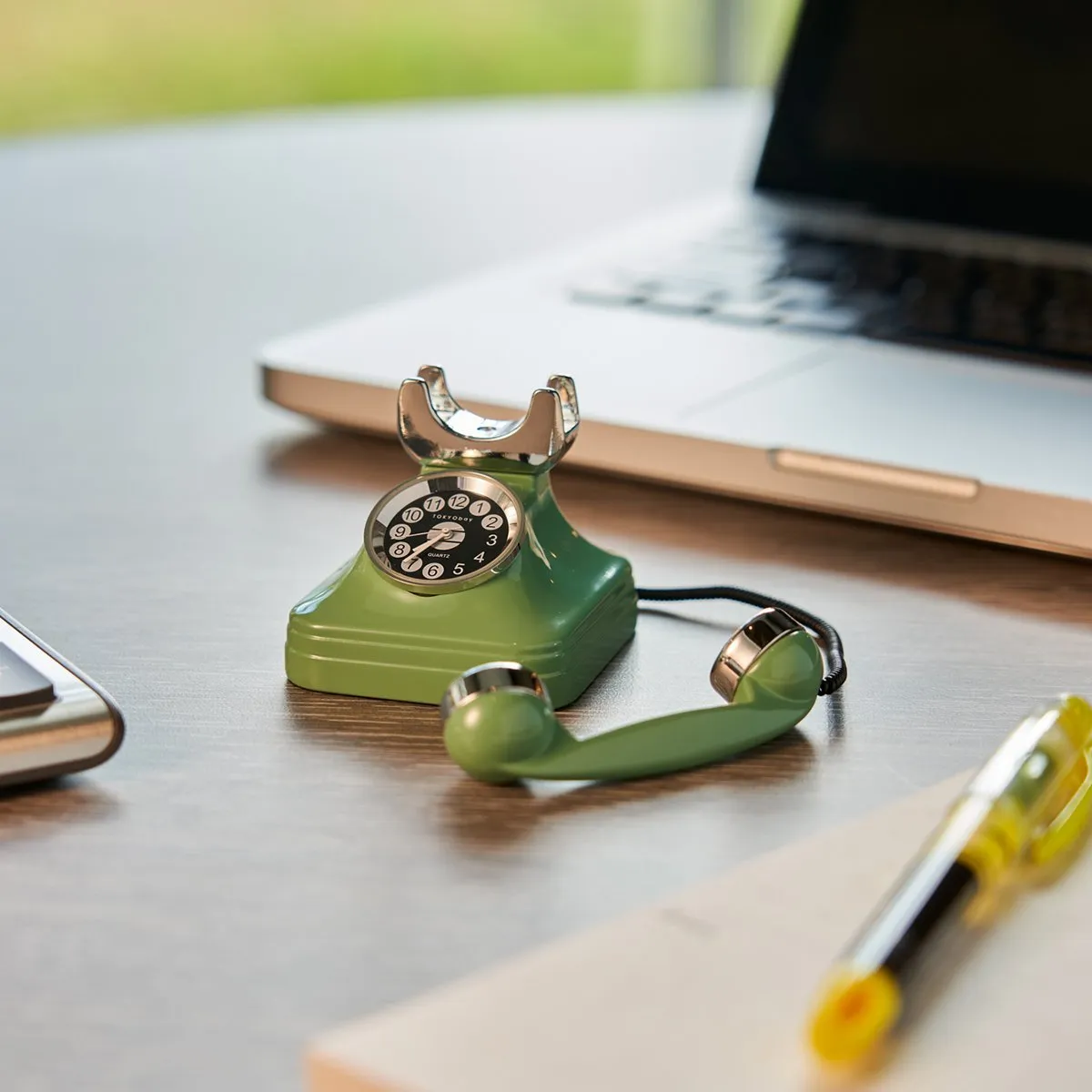 Telephone Clock | Green
